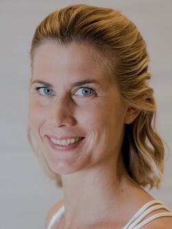 Cathrin Resch